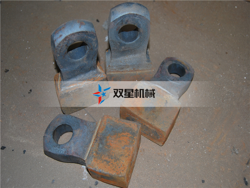 <a href='http://m.scives.cn' target='_blank'><span>金屬破碎機(jī)</span></a>錘頭