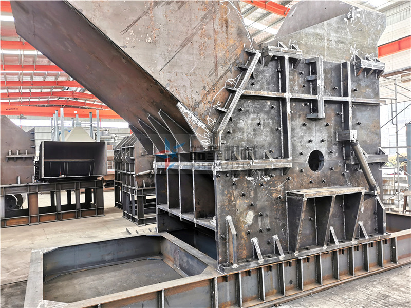 常年回收廢棄油漆桶價值是怎么產(chǎn)生的-皓星機(jī)械油漆桶破碎機(jī)