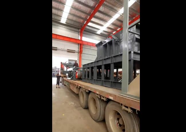 斷橋鋁破碎機渦電流分選機整套設(shè)備發(fā)貨發(fā)往陜西